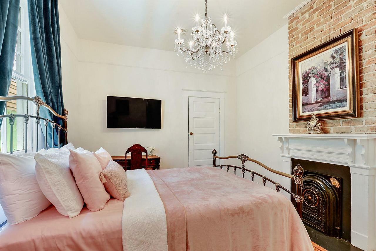Elegant Renovated House With Relaxing Courtyard Βίλα Νέα Ορλεάνη Εξωτερικό φωτογραφία