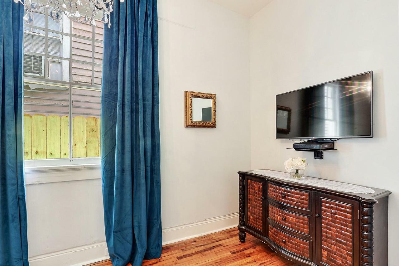 Elegant Renovated House With Relaxing Courtyard Βίλα Νέα Ορλεάνη Εξωτερικό φωτογραφία